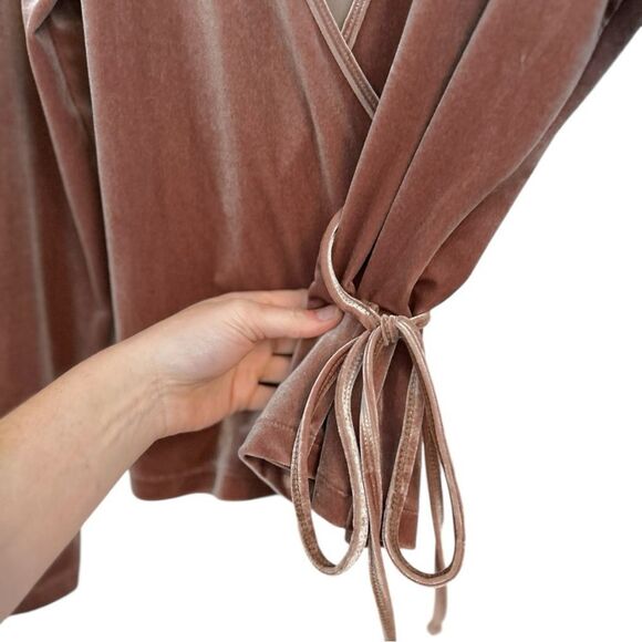 Madewell Warm Ash Velvet Ballet Wrap Top, Size Large - Picture 6 of 10